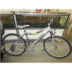 21 Speed Huron bicycle powered by Shimano