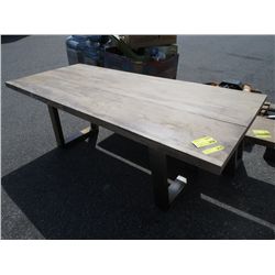 Berlin heavy plank table