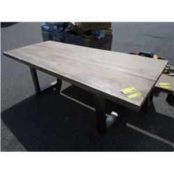 Berlin heavy plank table