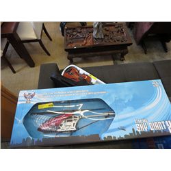 R/C Skygiant helicopter - white
