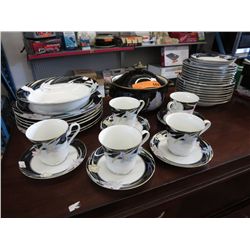32 pcs of Mikasa dinner ware