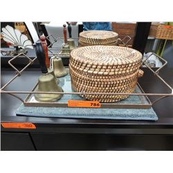 Lot of vintage collectible goods