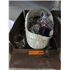 Image 1 : Box of household items