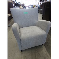 NEW - Retro style living room chair