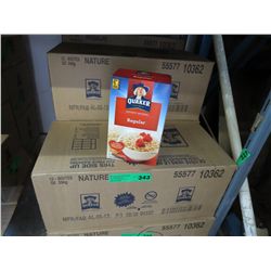 Case of Quaker Instant Oatmeal - Regular