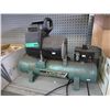 Image 1 : Speedaire air compressor 125 PSI