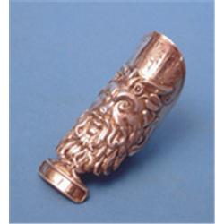 A Victorian silver claret jug mount £30-40...