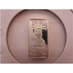 .999 silver Statue of Liberty & American flag bar