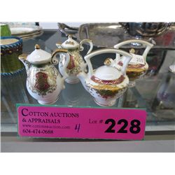 2 Sets of salt and pepper shakers - Occupied Japan
