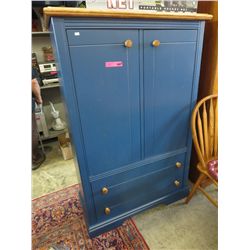 Entertainment center with 2 drawers