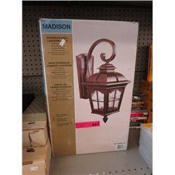 Madison Exterior wall lantern