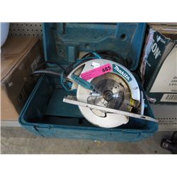 Makita circular saw & case