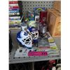 Image 1 : Assorted hockey items - approx. 12