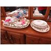 Image 1 : Miscellaneous ceramic items