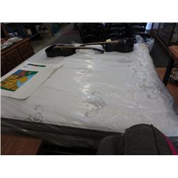 NEW Serta King size Perfect Sleeper