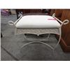 Image 1 : Cream vintage vanity stool