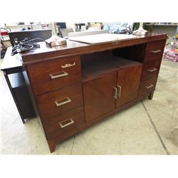 Dresser 6 drawers, 2 doors