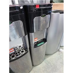 Viva hot/cold water dispenser
