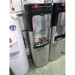 Viva hot/cold water dispenser