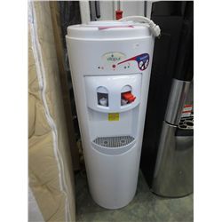Vitapur hot/cold dispenser