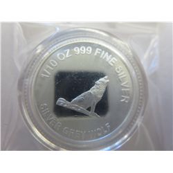 .999 solid silver Grey Wolf round.