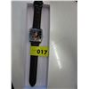Image 2 : New, working Elvis Presley collector square watch