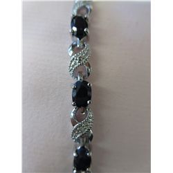 Gorgeous blue sapphire & diamond tennis bracelet