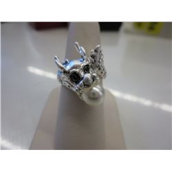 Crystal & faux pearl dragon ring