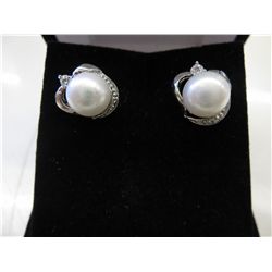 New pearl & crystal stud earrings