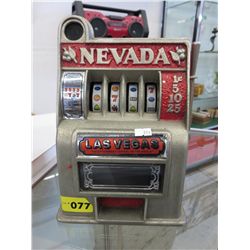 Vintage Slot Machine bank "Las Vegas"