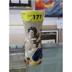 1963 Trader Vicks vase