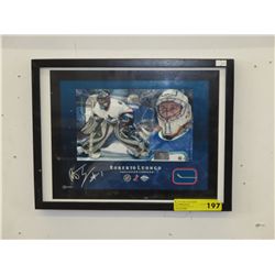 Roberto Luongo framed photo