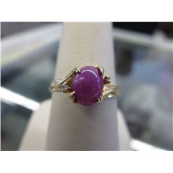 10KT Yellow Gold Diamond & Ruby Ring