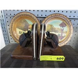 2 Hand painted wooden plates & a set of bookends