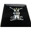 Image 1 : Ladies' crowned frog necklace