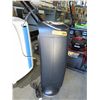 Image 1 : Honeywell dehumidifier