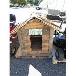 Cedar dog house