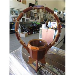Wishing well plant stand