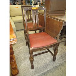 4 Vintage wood chairs with stretcher bases