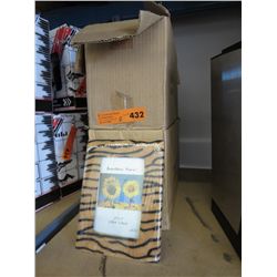 2 Cases of picture frames
