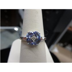 Ladies oval Tanzanite & diamond Ring