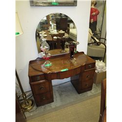 Vintage vanity/dressing table