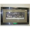 Image 1 : Framed print "On the Move-Wolf Pack"