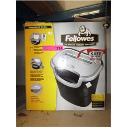 Fellowes 8-sheet paper shredder