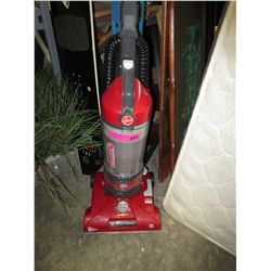 Hoover WindTunnel vacuum cleaner