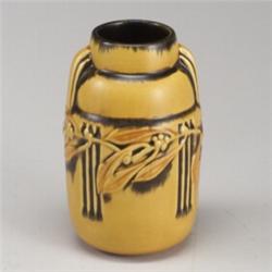 ROSEVILLE yellow Laurel ovoid vase. Unmarked. 6" x 3 1/2"...