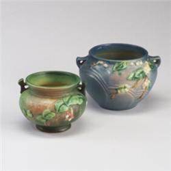 Two ROSEVILLE pieces: a blue Snowberry jardiniere (IJ-4"), and a green Fuchsia planter (646-3")....