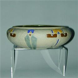 ROSEVILLE Mostique low bowl. Two lines from rim. RV ink mark. 9 1/4" dia....