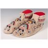Image 1 : Crow Beaded Moccasins