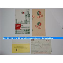 4 x Misc collectibles